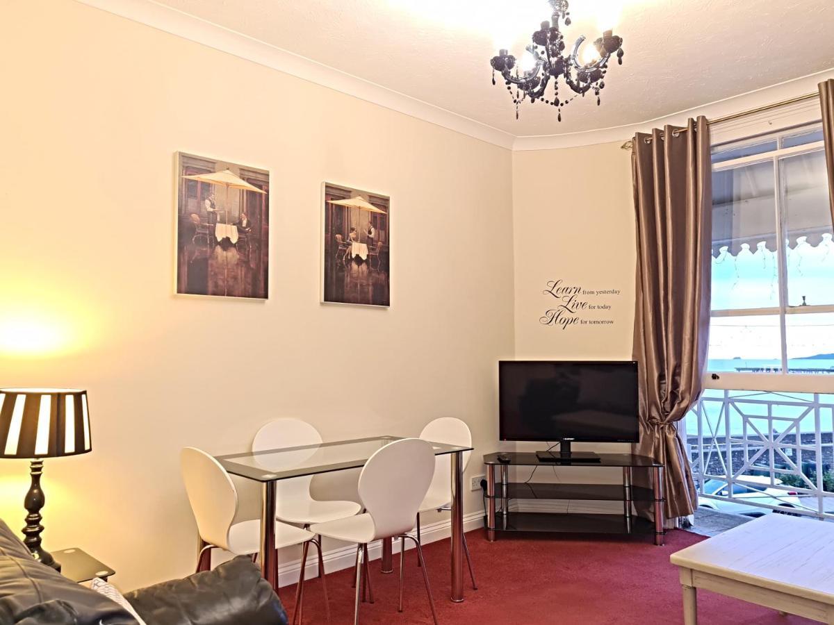 Flat 4, Den House Apartamento Teignmouth Exterior foto